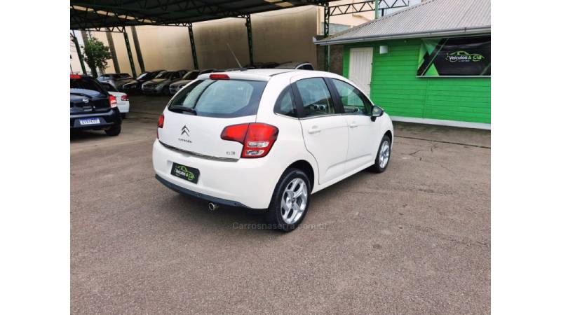 CITROËN - C3 - 2016/2017 - Branca - R$ 57.900,00