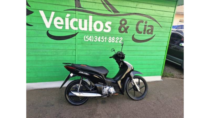 HONDA - BIZ 125 - 2011/2011 - Preta - R$ 11.300,00