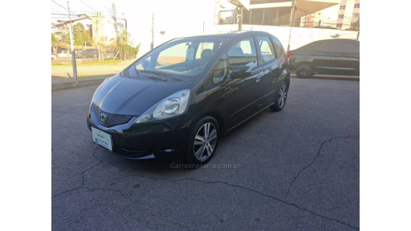 HONDA - FIT - 2009/2010 - Preta - R$ 48.900,00
