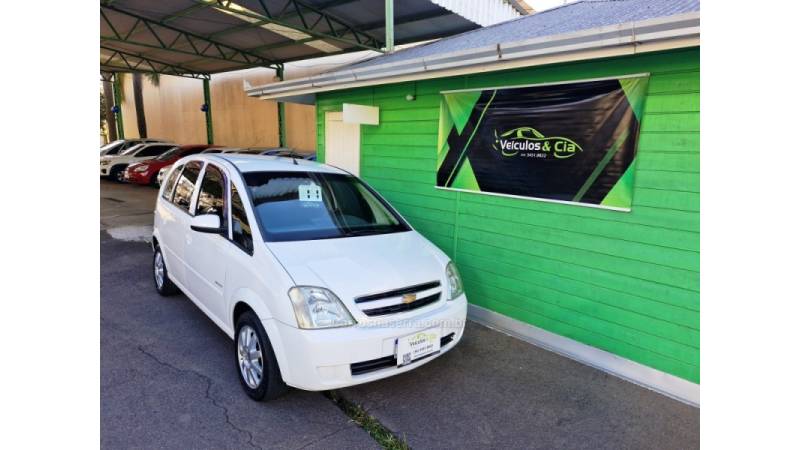 CHEVROLET - MERIVA - 2010/2011 - Branca - R$ 33.500,00