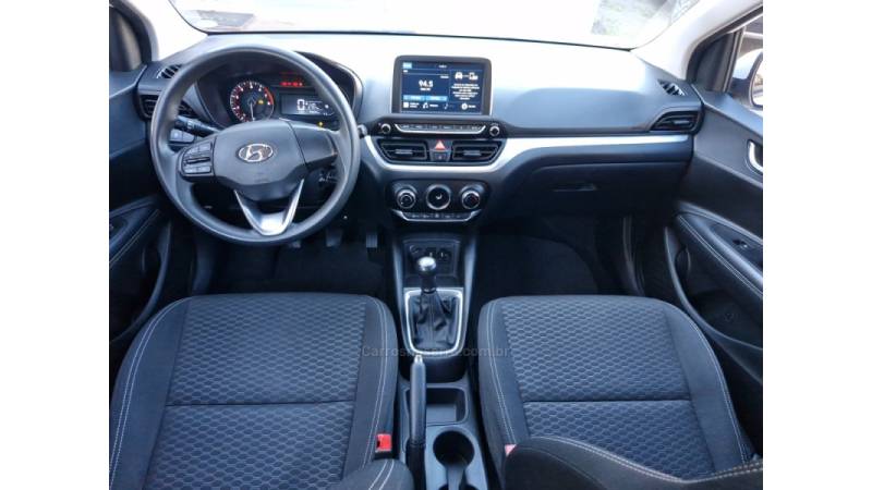 HYUNDAI - HB20 - 2020/2021 - Branca - R$ 67.800,00