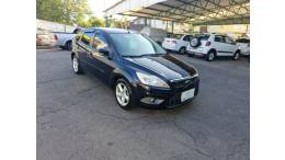 FORD - FOCUS - 2013/2013 - Preta - R$ 47.300,00