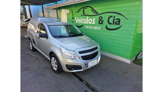 CHEVROLET - MONTANA - 2017/2018 - Prata - R$ 54.900,00