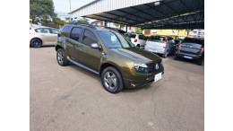 RENAULT - DUSTER - 2015/2015 - Verde - R$ 55.000,00