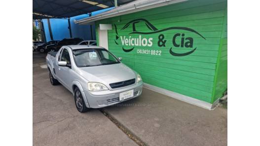 CHEVROLET - MONTANA - 2004/2004 - Prata - R$ 34.800,00