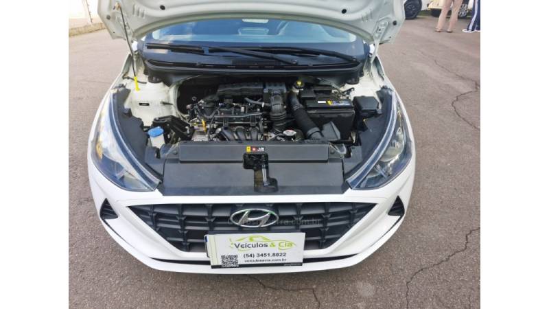 HYUNDAI - HB20 - 2020/2021 - Branca - R$ 59.900,00