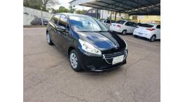 PEUGEOT - 208 - 2013/2014 - Preta - R$ 37.000,00