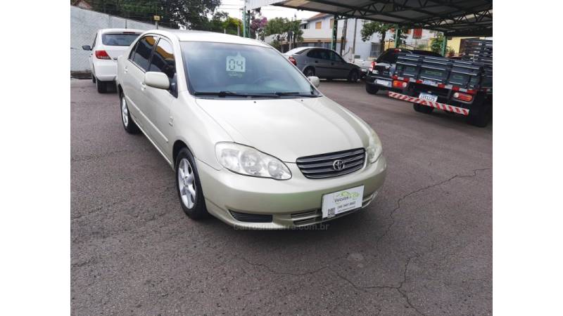 TOYOTA - COROLLA - 2004/2004 - Bege - R$ 33.500,00