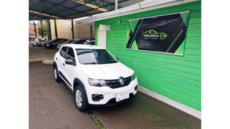 RENAULT - KWID - 2018/2019 - Branca - R$ 43.800,00