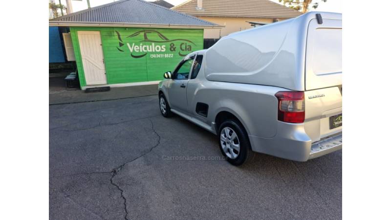 CHEVROLET - MONTANA - 2017/2018 - Prata - R$ 54.900,00