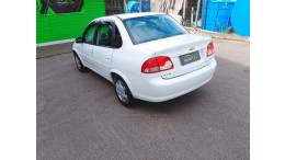 CHEVROLET - CLASSIC - 2013/2014 - Branca - R$ 31.800,00