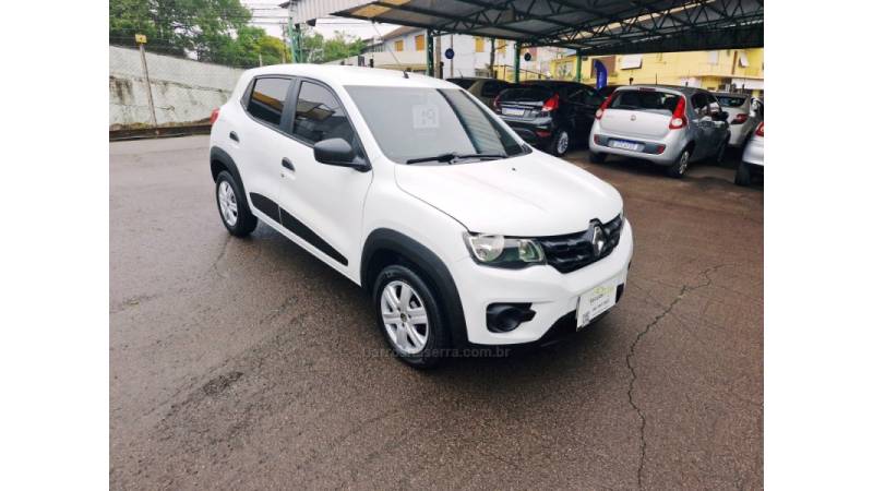RENAULT - KWID - 2018/2019 - Branca - R$ 43.800,00