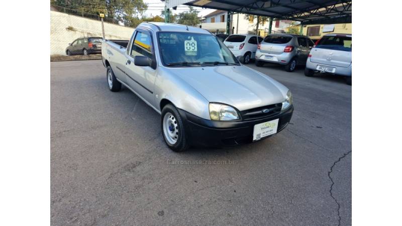 FORD - COURIER - 2009/2009 - Prata - R$ 31.000,00