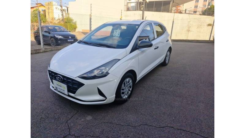 HYUNDAI - HB20 - 2020/2021 - Branca - R$ 59.900,00