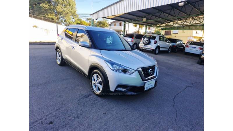 NISSAN - KICKS - 2019/2019 - Prata - R$ 83.000,00