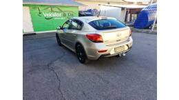 CHEVROLET - CRUZE - 2013/2014 - Bege - R$ 63.500,00