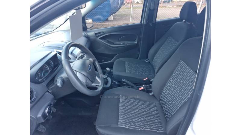 FORD - KA - 2019/2020 - Branca - R$ 52.800,00