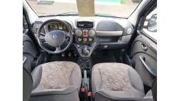 FIAT - DOBLÓ - 2006/2007 - Preta - R$ 35.000,00