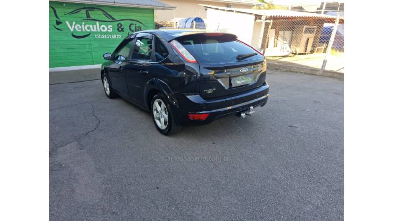 FORD - FOCUS - 2013/2013 - Preta - R$ 47.300,00