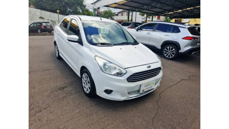 FORD - KA + - 2016/2017 - Branca - R$ 46.900,00