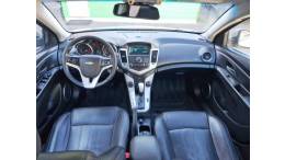 CHEVROLET - CRUZE - 2013/2014 - Bege - R$ 63.500,00