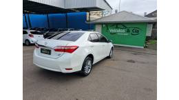 TOYOTA - COROLLA - 2015/2016 - Branca - R$ 89.800,00