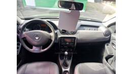 RENAULT - DUSTER - 2013/2014 - Verde - R$ 61.000,00