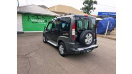 FIAT - DOBLÓ - 2006/2007 - Preta - R$ 35.000,00