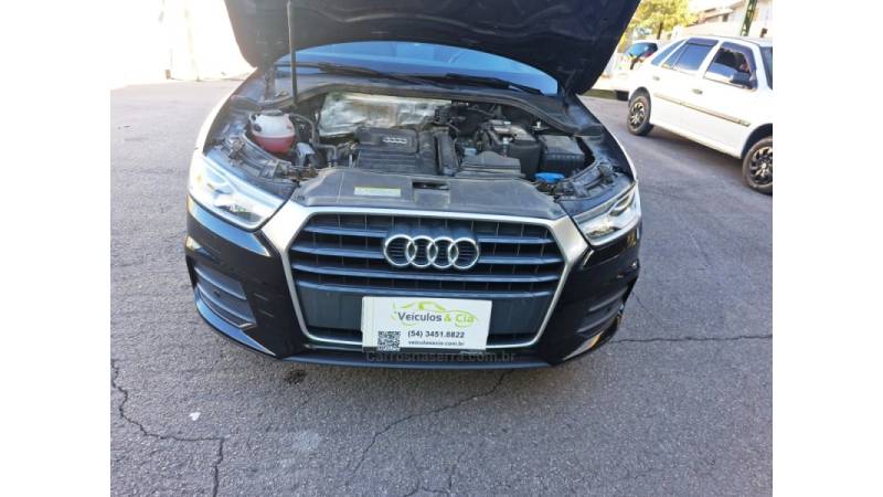 AUDI - Q3 - 2018/2018 - Preta - R$ 107.900,00